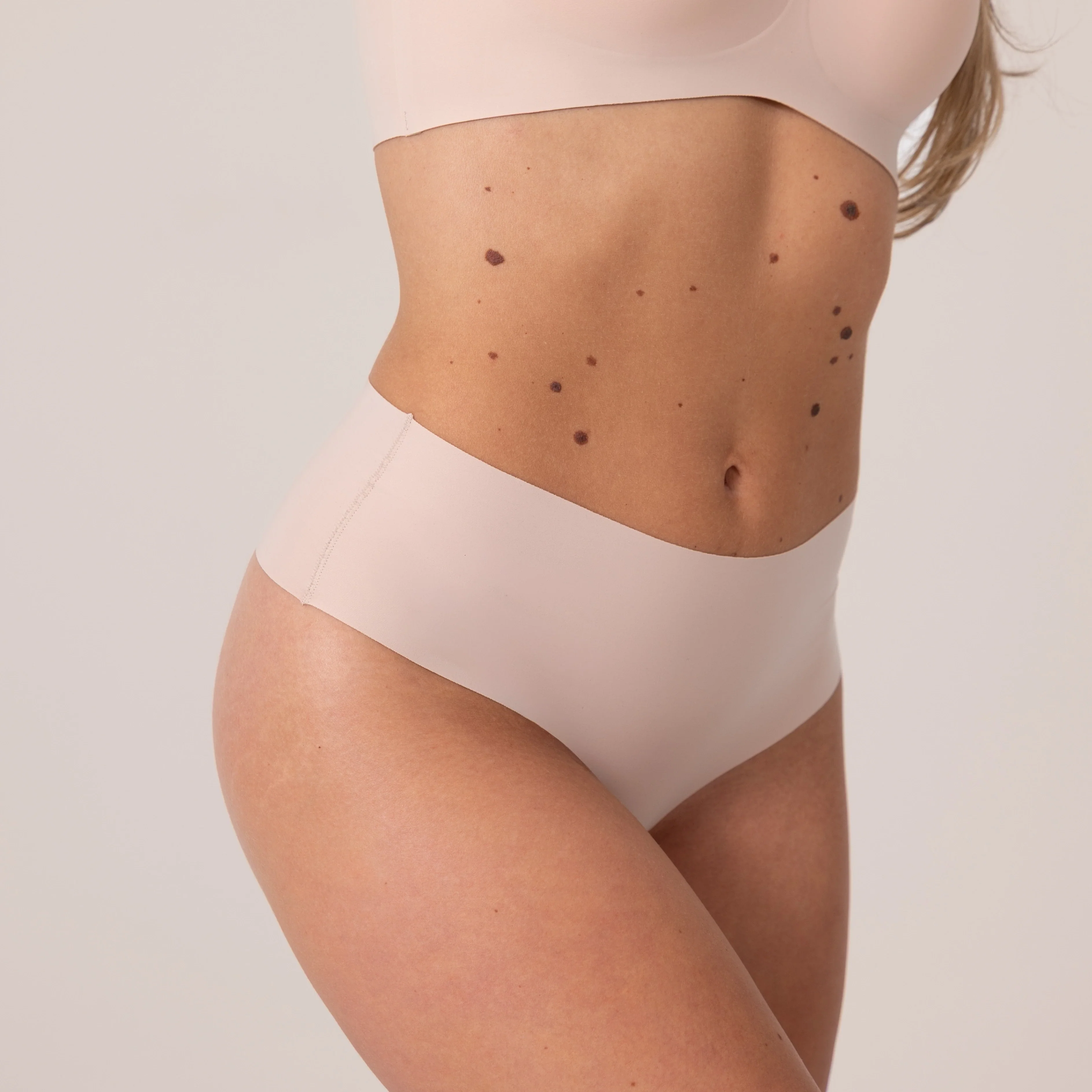 Microfiber High Waist Seamless Tanga | Beige - Image 2